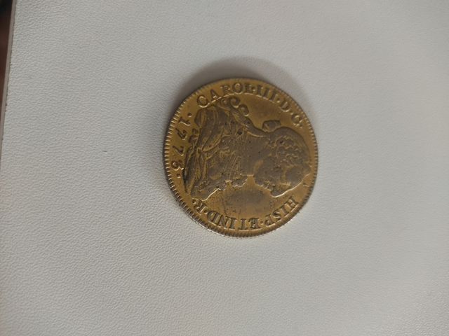 Moneda antigua Carlos III