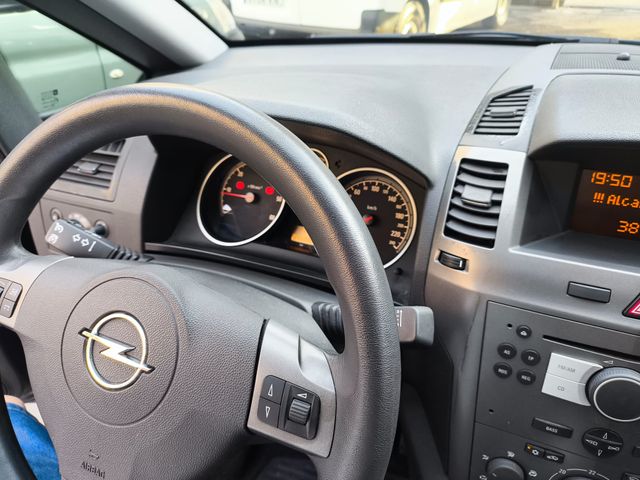 OPEL Zafira 1.9 CDTi 120 CV Energy
