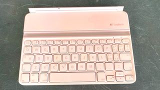 Tastiera Logitech mini iPad bianca