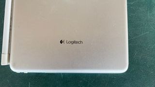 Tastiera Logitech mini iPad bianca