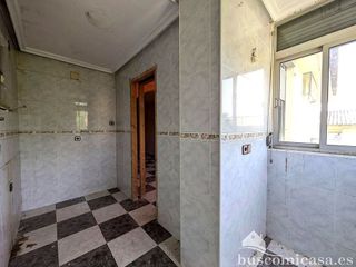 Piso en venta en Linares