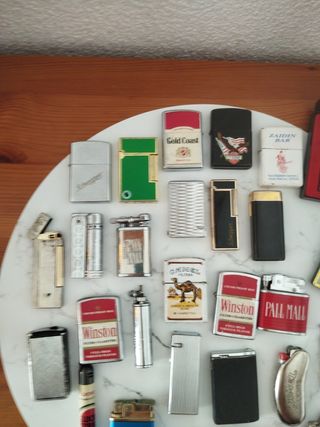 28 accendini vintage
