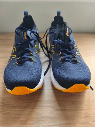 46 Zapatillas Asics CUMULUS