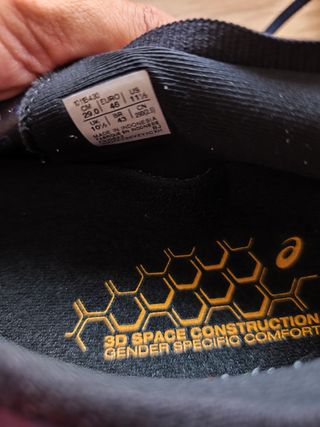 46 Zapatillas Asics CUMULUS