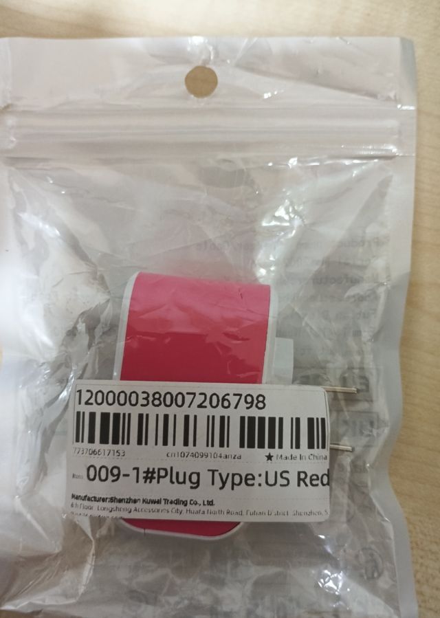 Cargador USB 3 Puertos, enchufe plano