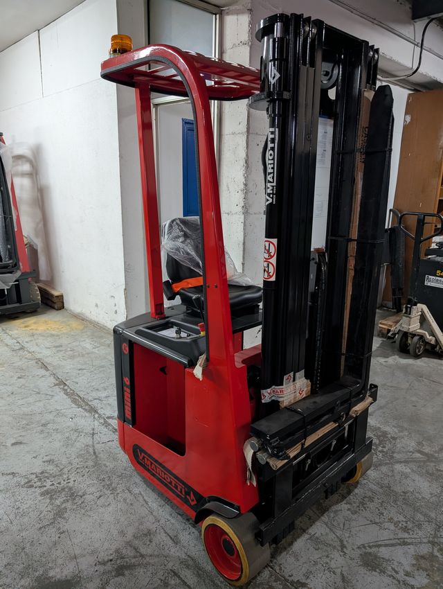 NUEVA A ESTRENAR Carretilla elev. eléc. MARIOTTI.