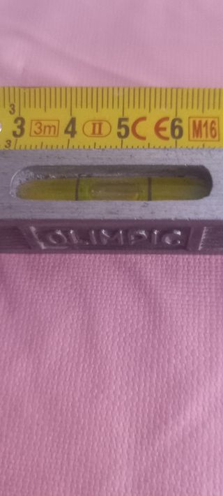 Nivel burbuja antiguo aluminio