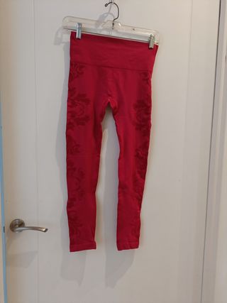 Mallas rojas deporte - florales