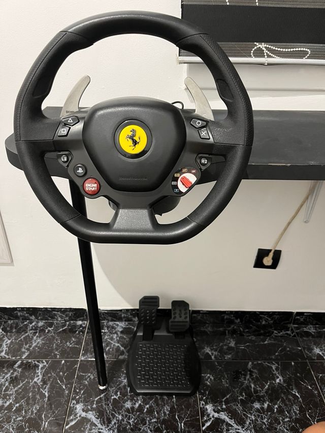 Volante Ferrari 488 GTB PS4 (PlayStation 4)