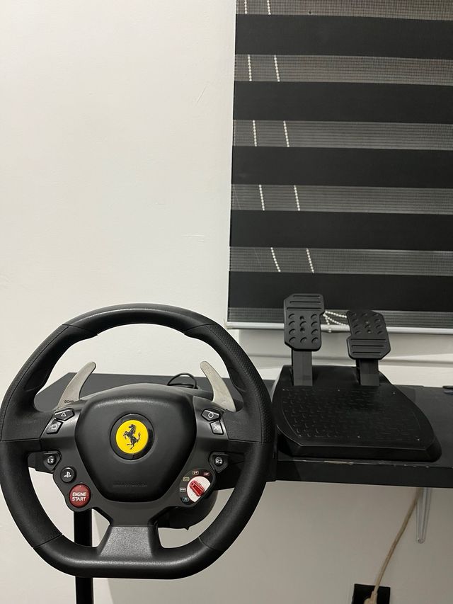Volante Ferrari 488 GTB PS4 (PlayStation 4)