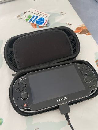PS Vita PCH-1004 Negra
