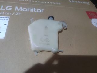 Depósito agua Suzuki SV650