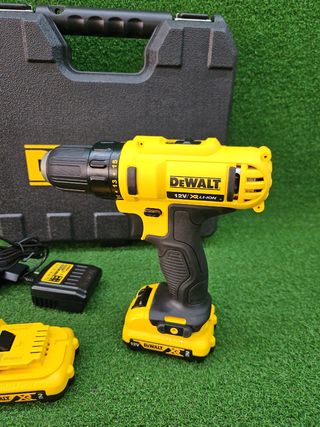 Taladro Dewalt DCD710D2 12V