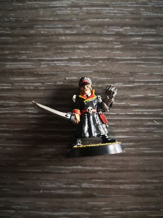Miniatura Comisario Warhammer