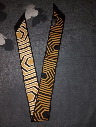 Foulard BVLGARI - oro e nero Double face