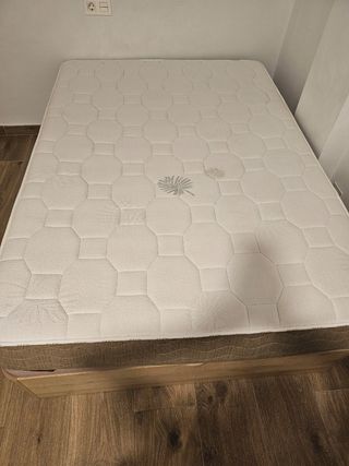 Colchón + canapé 135cm. Como nuevo