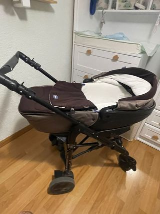 Trio Chicco Living: Carro, capazo y silla