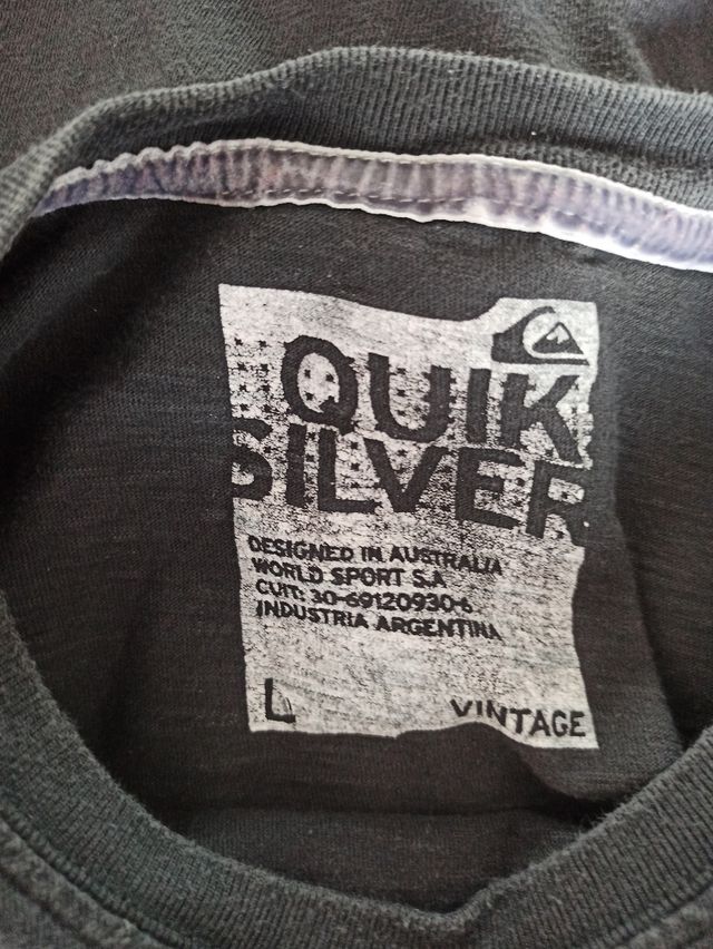 Camiseta Quik Silver negra
