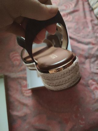 Sandalias Michael Kors 38 Marrón