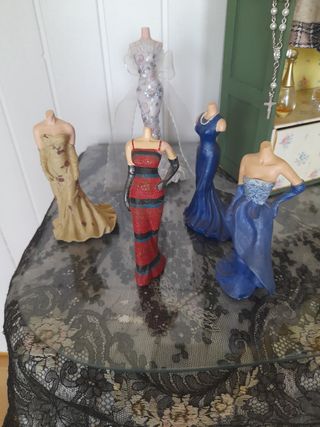 5 mini maniquís sin cabeza