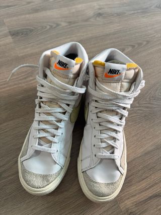 Nike Blazer High - Zapatillas altas blancas y amar