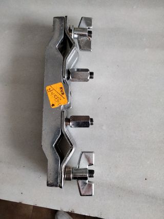 Grapa de batería  tipo Gibraltar, grapa de agarre.