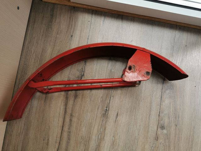 Guardabarros Delantero Rojo