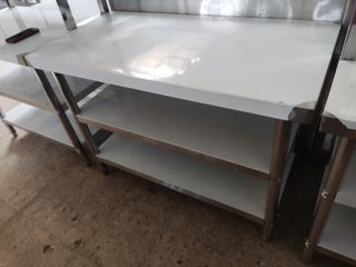 MESA INDUSTRIAL DE 120 CM