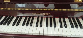 Piano GERH.STEINBERG . Se puede ver sin compromiso