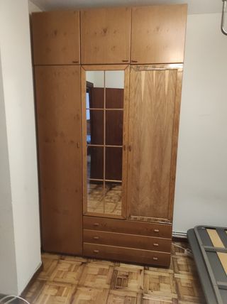 Muebles en general  Lote completo o piezas sueltas