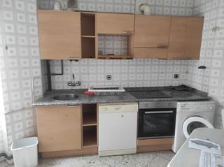 Muebles en general  Lote completo o piezas sueltas