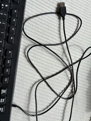 Teclado Trust USB - Negro