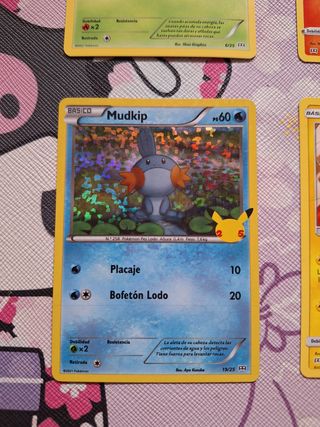4 cartas Pokémon McDonald's 2021