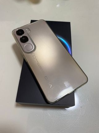 Móvil en perfecto estado: Vivo S40 5G