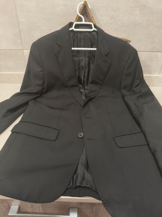 Chaqueta negra Zara hombre clásica 