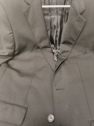 Chaqueta negra Zara hombre clásica 