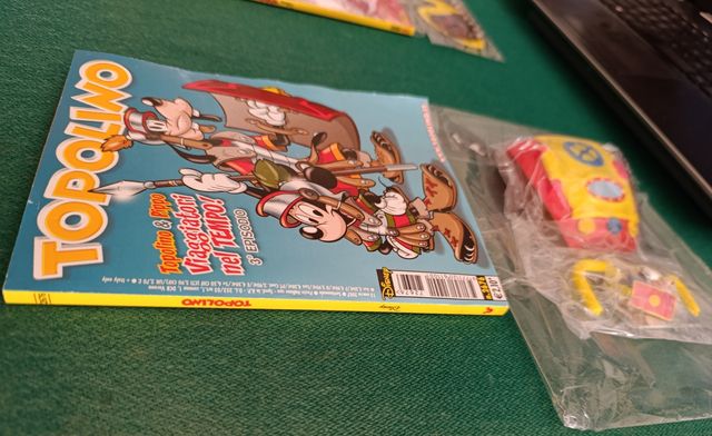 Topolino 2676, 3588 entrambi con gadget