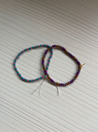 Pulseras de mostacilla multicolor