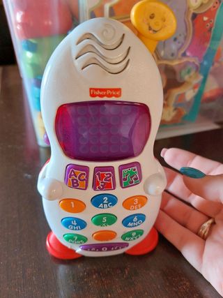 Teléfono Fisher Price bebé ALEMÁN