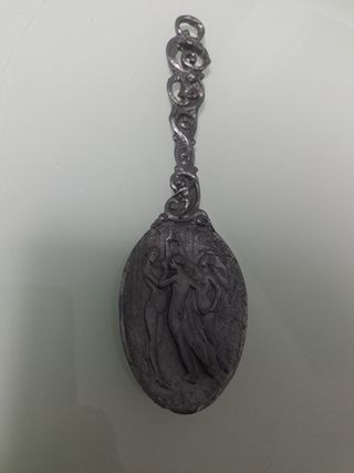 Antigua cuchara  plomo