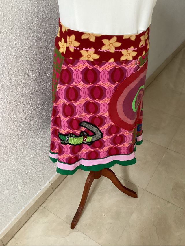 Falda y bolso Desigual multicolor