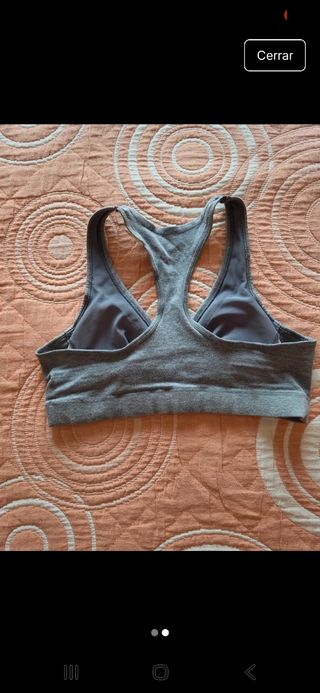 Top deportivo Decathlon gris