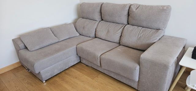 Sofá chaise longue gris