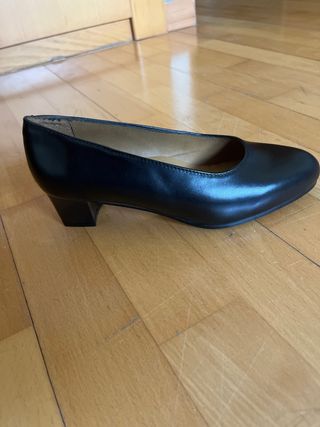 Zapato tacón negro Ejército Tierra