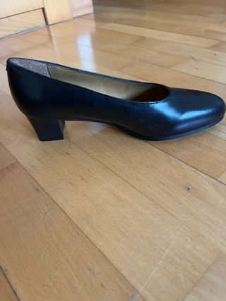 Zapato tacón negro Ejército Tierra