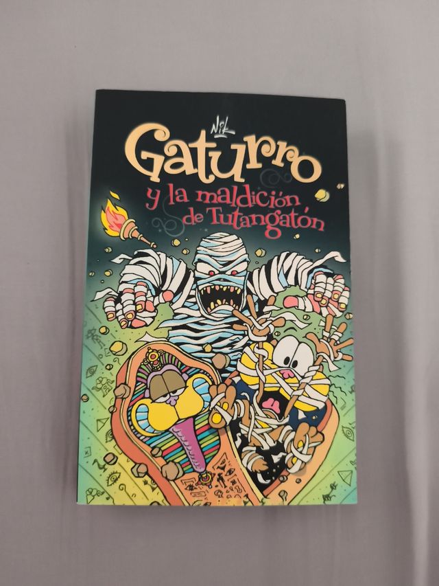 Libros juveniles de Gaturro (2, 3 y 4)