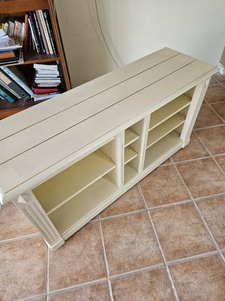 Mueble TV blanco madera