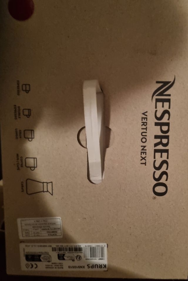 Cafetera Nespresso Krups Vertuo Next