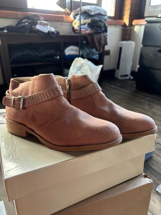 Stivaletti scamosciati marroni 41