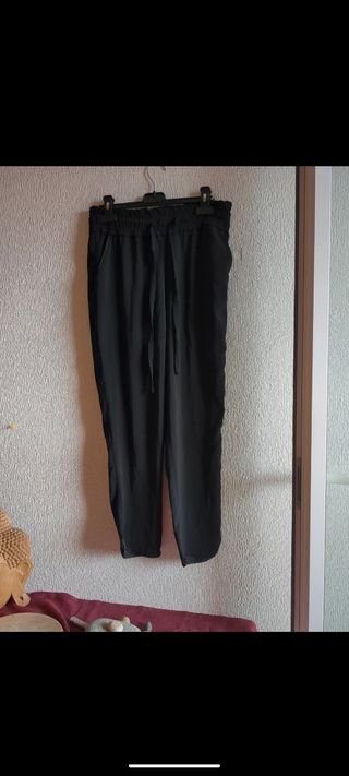 Pantalón negro largo 